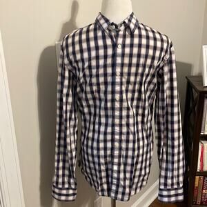 Men’s Banana Republic button-down shirt